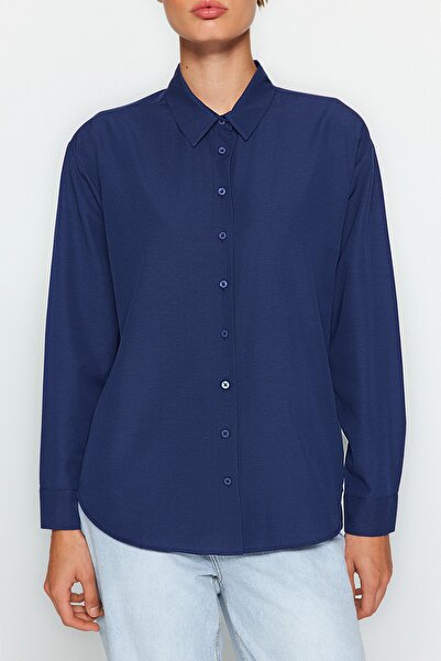 Trendyol Collection Sötétkék laza szabású pamut szőtt ing TWOAW20GO0107