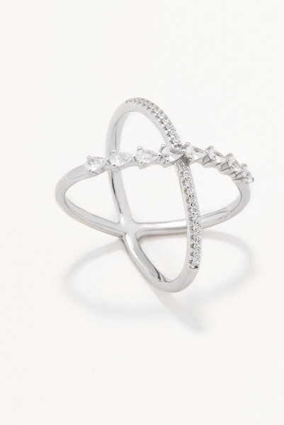 Marie Claire 18 Ayar Beyaz Altın Kaplama Gümüş Çapraz Sarmal Yüzük Zirkon Taşlı