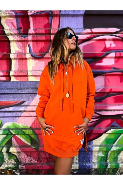 Turuncu Kapüşon Detaylı Yırtmaçlı Midi Sweatshirt