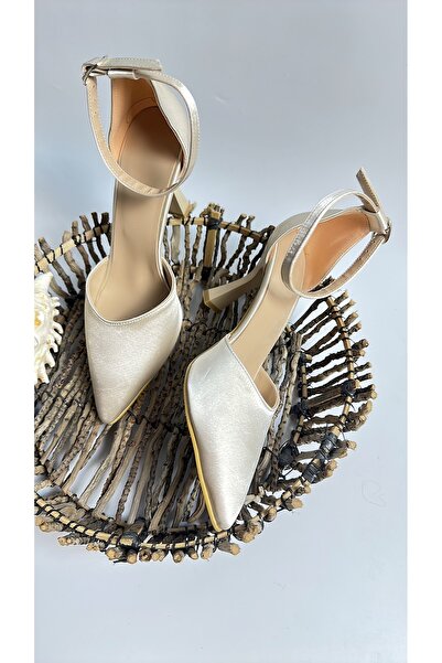 Gloriys Ayakkabı & Çanta Top Pantofi din satin cu toc de 9 cm cu bretele la g...