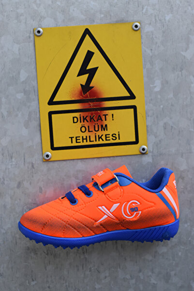 ZENEGE Boys' Crampon Toothless Football Shoes