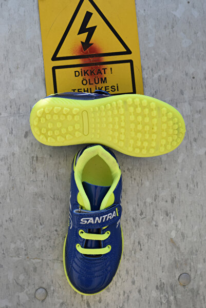 ZENEGE Boys' Crampon Toothless Football Shoes