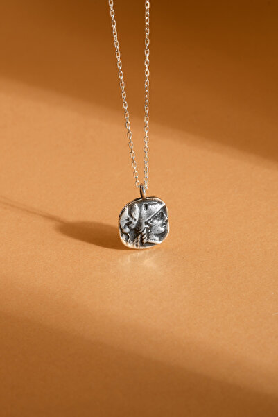 Takıdepo Antik Roma Figürlü Minimal Gümüş Kolye