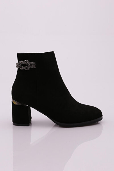 DGN Heeled Chain Short Boots Black Suede 5142101