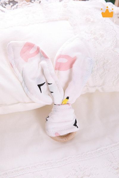 Babyhola Muslin Teether with Wooden Ring 546