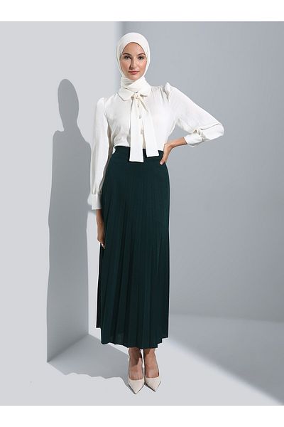 Refka Pleated Full Length 95 Cm Skirt - Emerald - Woman