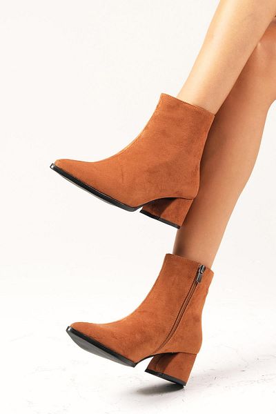 Mio Gusto Erika Tan Color Suede Thin Fur Lined Zippered Women's Heeled Boots