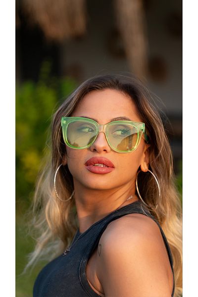 TomyHelf Women's Sunglasses Wide Square Green Frame Green Glass