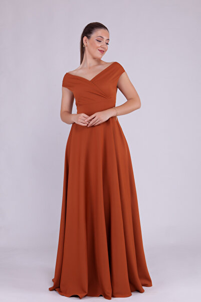 NO48 Βραδινό φόρεμα με φουσκωτό ύφασμα με ντραπέ με λαιμόκοψη με μήκος κανέλας