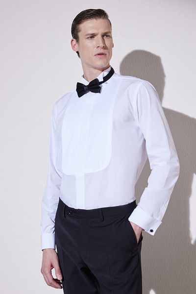 BROOKS BROTHERS Ανδρικό πουκάμισο σμόκιν με πλισέ λαιμόκοψη σε λευκό Comfort Fit