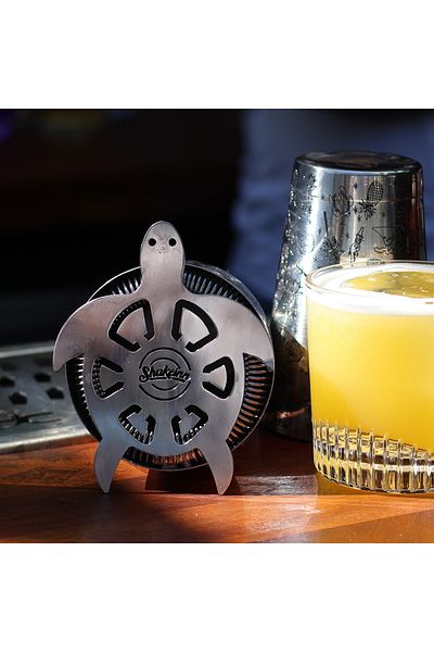 shakeinn Caretta Model Strainer Cocktail Strainer