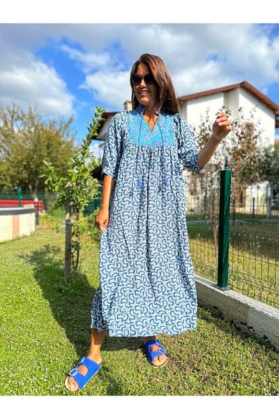 Elif Özbey Butik Rochie cu dantelă cu model de frunze
