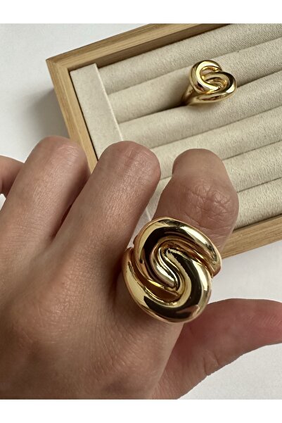 ringbox Gold İç İçe Geçmiş Kadın Yüzük