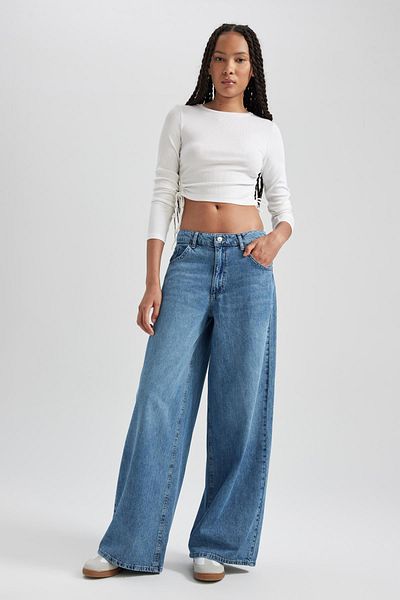 DeFacto Fitted Basic Uzun Kollu Crop Tişört