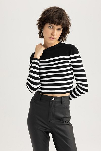 DeFacto Pulover tricotat cu decolteu în dungi Slim Fit Z9142az23au