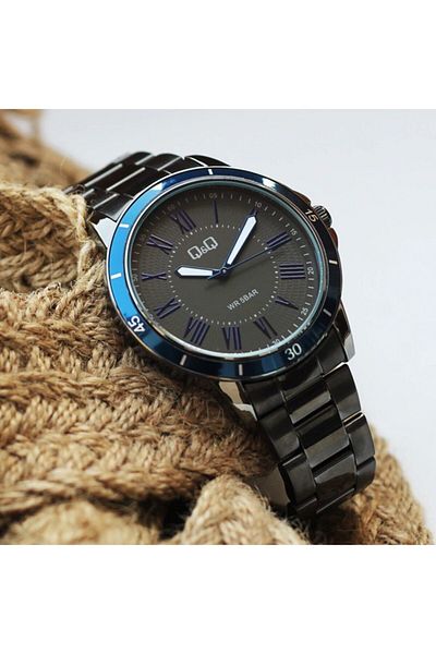 Q&Q Qb22j Smoked Men's Wristwatch