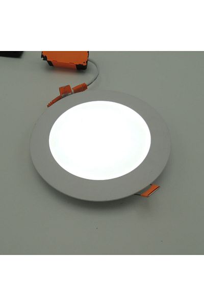 Sunlight وحدة إنارة LED بيضاء بقدرة 9 وات مع محول نحيف
