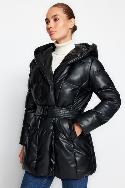 Trendyol Collection Black Premium Hooded Belted Puffer Jacket TWOAW24MO00231
