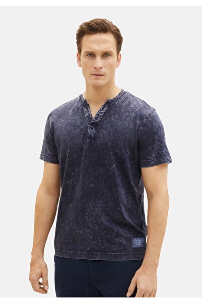 Tom Tailor Henley-Ausschnitt und ausgewaschener Optik ile T-Shirt Kurzarmshirt