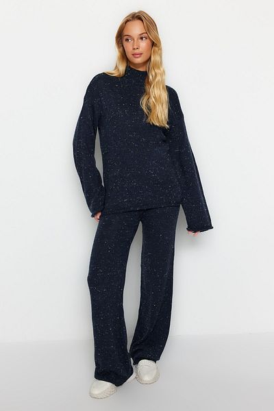Trendyol Collection Navy Blue Gradient Knitwear Set - Wool Top and Bottom Set TWOAW24AU00106