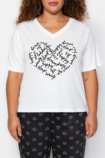 Trendyol Curve White Heart Patterned Knitted Pajama Set TBBAW24AI00012