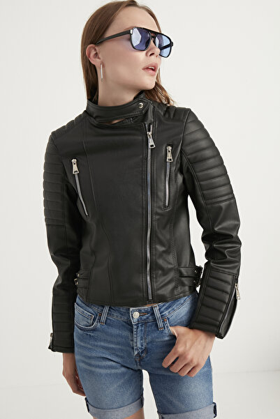 MEECY Dámská kožená bunda s černým rukávem