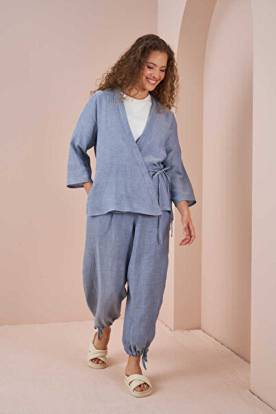 Mevra Kruvaze Kimono Müslin Bluz Mavi