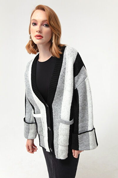 Lafaba Women's Black Charmed Button Detailed Knitted Cardigan