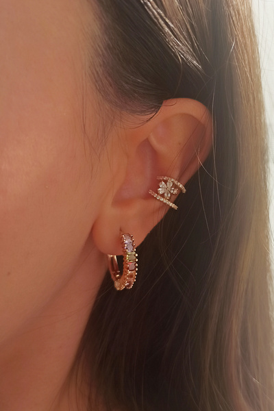 By Zeyna Aksesuar أقراط دائرية من حجر الزركون الملون من سلسلة Vip للسيدات