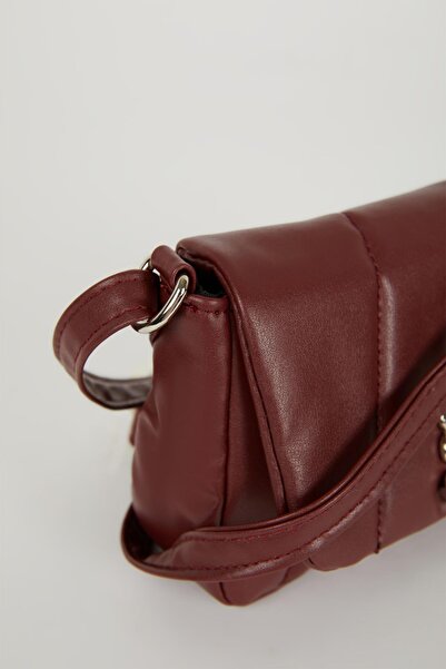 DeFacto Dámská crossbody kabelka s přezkou A7532Axns z umělé kůže