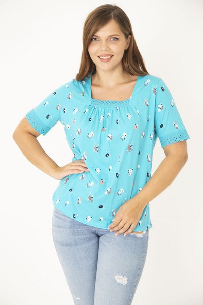 Şans Women's Large Size Cyan Green Cotton Fabric Collar and Sleeves Lace Detailed Blouse 65N36544