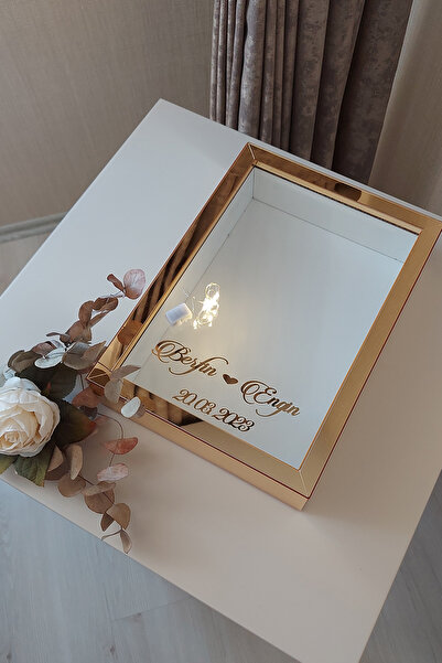 Verda Çerçeve Yeni Model 25x35 Cm Gold Ledli Derin Gül Tasarım Çerçevesi! Gül Kutusu Anı Çerçevesi!