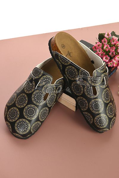 DOGİYE 8006 Papuci Sabo cu talpă neagră cu model floral