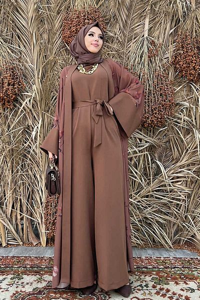 Bym Fashion Gemustertes Abaya-Jumpsuit-Set mit einfarbigem Taschendetail, Gürtel und ärmellosen Ärmeln 8312 Braun