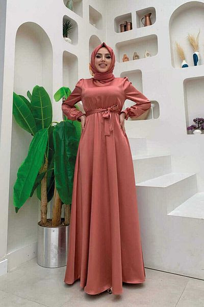 Bym Fashion Abendkleid aus schlichtem Satin mit Taillengürteldetail 3791 Dried Rose