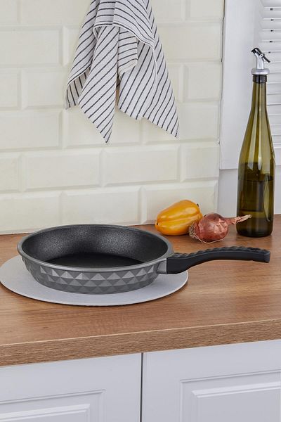 Taç Bella Cast Iron Pan 26 Cm Gray