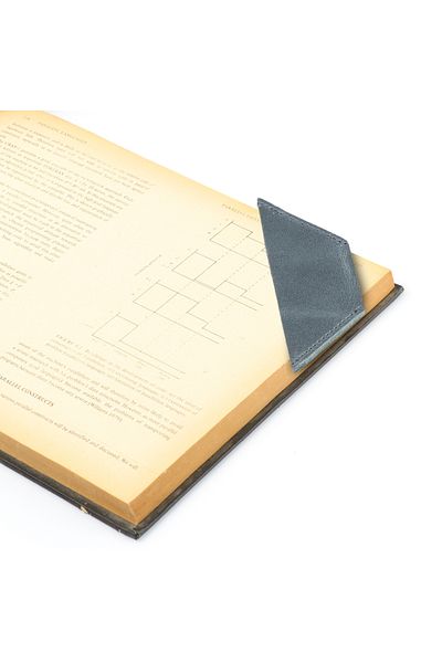 LONDO SEMI DE CĂRĂT TRIANGULARE FĂCUT MÂNĂ PIELE VERITĂ (SET DE 2)