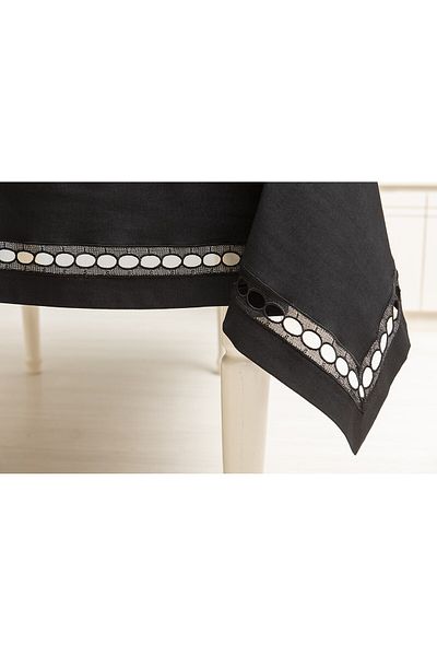 Gül Güler Pamina Lace Tablecloth