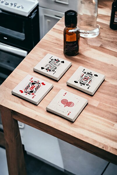 Baumatelier مجموعة مكونة من 4 قطع من قواعد أكواب الترافرتين المصنوعة من الحجر الطبيعي للعبة البوكر والبلاك جاك والأقصر