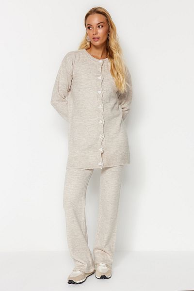 Trendyol Modest Stone Pearl gombos kötöttáru kardigán nadrág felső és alsó készlet TCTAW24US00047