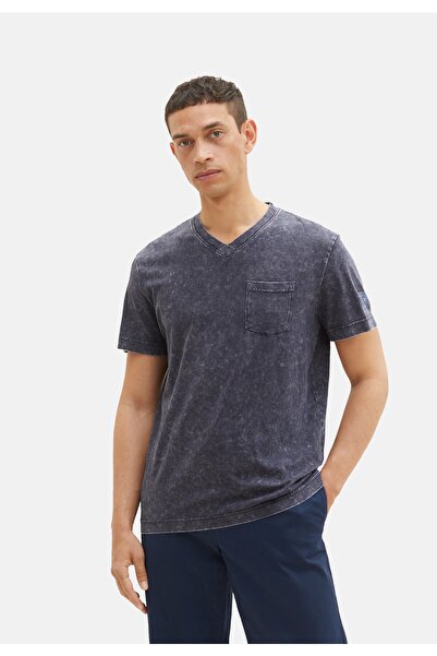 Tom Tailor T-Shirt Kurzarmshirt mit V-Ausschnitt, ausgewaschener Optik und Brusttasche