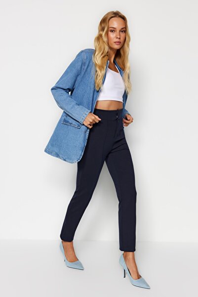 Trendyol Collection Темно-сині відновлювальні брюки з високою талією з нервовою еластичною облягаючою талією TWOAW24PL00114