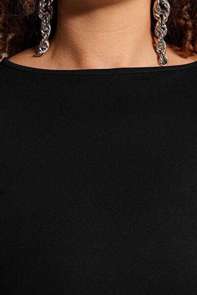 Trendyol Curve Μαύρο Μωβ Μίνι Πλεκτό Φόρεμα Άνοιγμα Μέσης TBBAW24AH00061