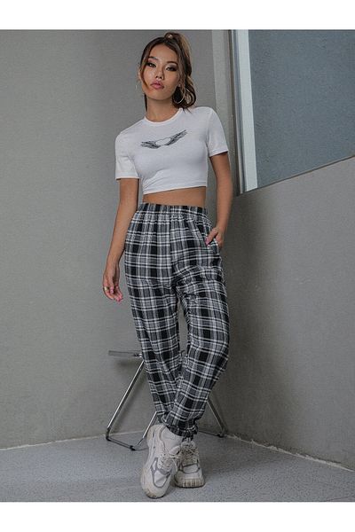 Jose Clothing ΓΥΝΑΙΚΕΙΑ ΛΕΥΚΗ ΕΚΠΤΩΜΕΝΗ ΚΟΝΤΟΜΑΝΙΚΗ ΣΤΟ ΣΩΜΑ OTURAN CROP TOP BABY TEE BLUZ