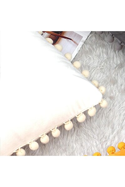 Bc Home 2'li Krem Minik Ponponlu Kırlent Kılıfı Kadife Görünümlü 2 Adet 30 X 50cm