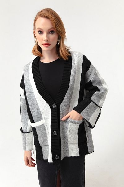 Lafaba Dámský pletený kardigan s černým zapínáním na knoflíky