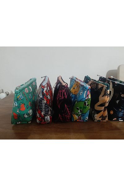 owl bag HEROES- suport pentru stilou cu design cu model supereroi