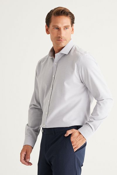 ALTINYILDIZ CLASSICS Graues Slim Fit-Hemd aus Bio-Baumwolle mit italienischem Kragen für Herren