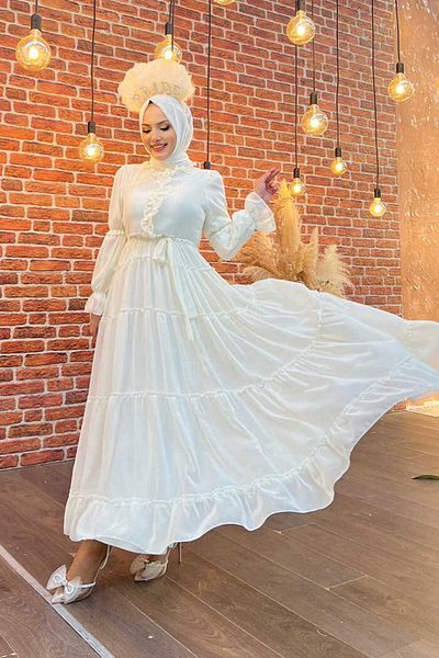 Bym Fashion Rüschenkleid im Lagenlook mit Taillengürtel 3495 Ecru
