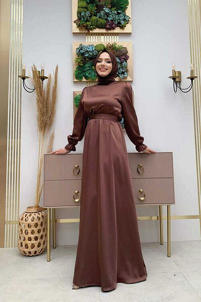 Bym Fashion Βραδινό φόρεμα με λεπτομέρεια σατινέ 3791 καφέ